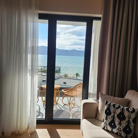 Appartement Doletti Seaview Vlorë