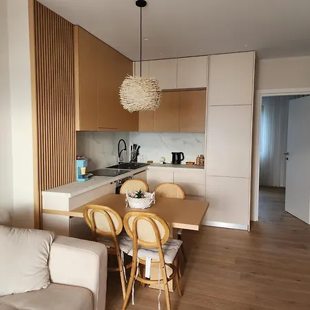 Apartment Doletti At Azar